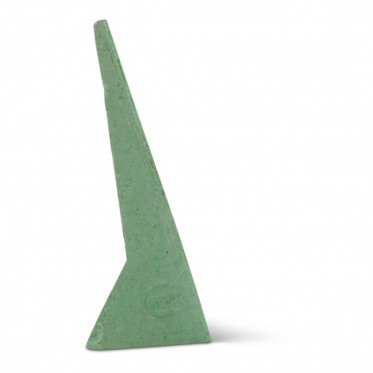  Orton cone 022, 586-590 C 